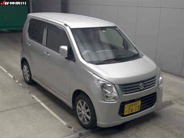 6696 SUZUKI WAGON R MH34S 2013 г. (JU Kanagawa)